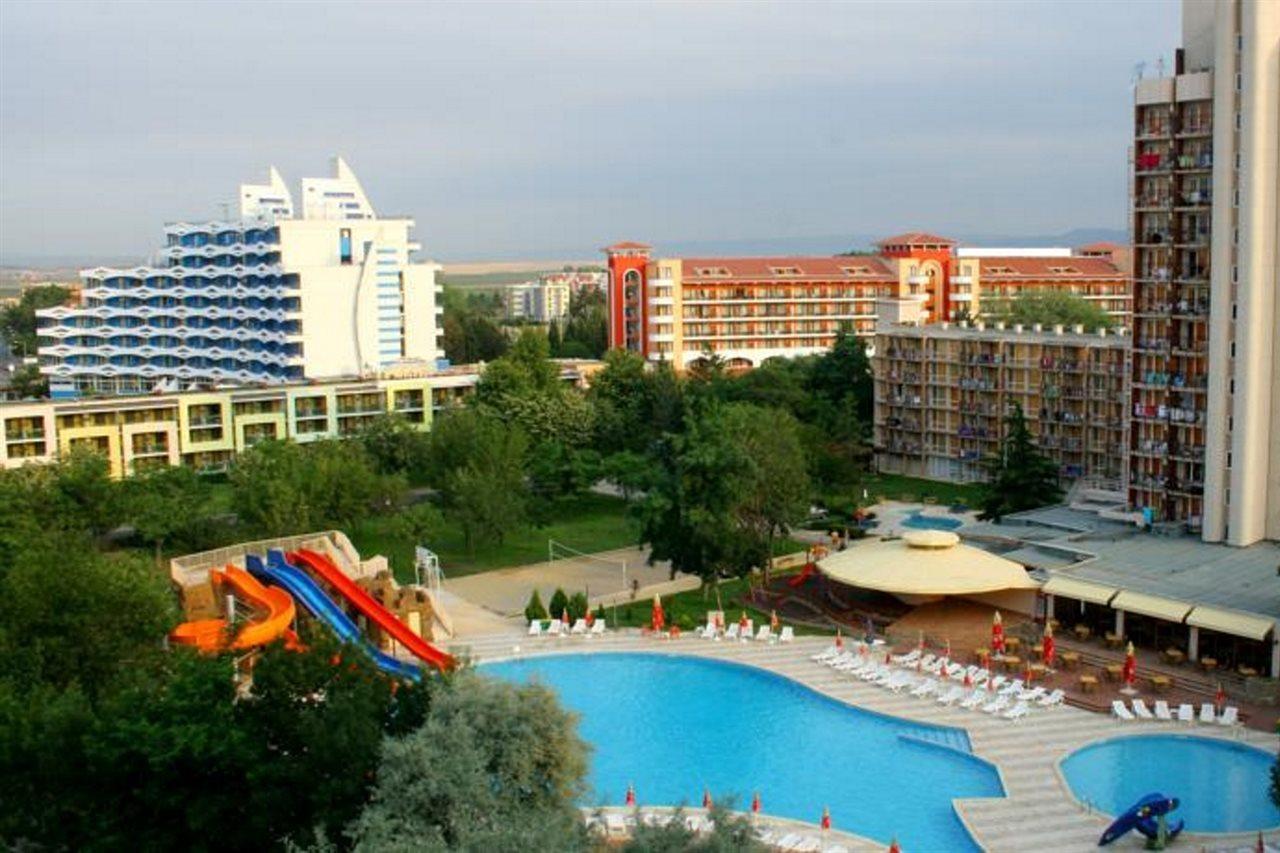 Hotel Iskar & Aquapark Slantchev Briag Extérieur photo